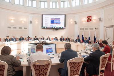 В Минобрнауки обсудили изменения правил приема в вузы фото 9